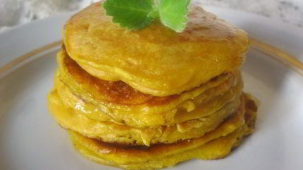 Пряные тыквенные оладьи на молоке