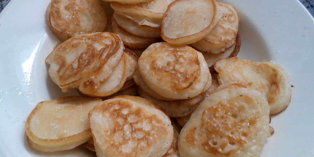 Рецепт пышных оладий на кефире