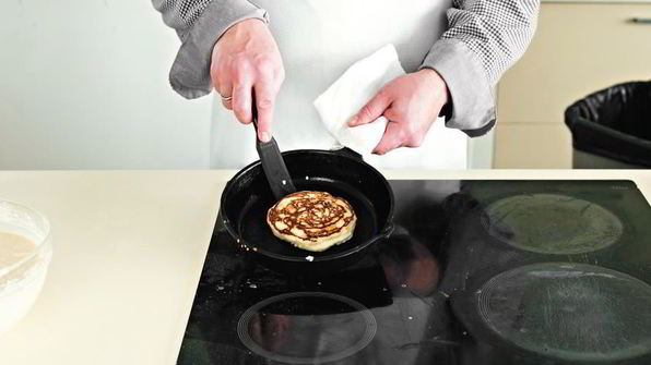 пышные оладьи с яблоками