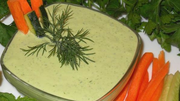 шпинатные оладьи с брынзой