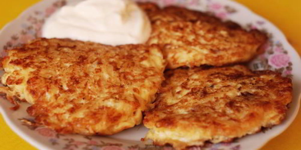 Рецепт сырных оладий из вермишели