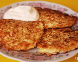 Сырные оладьи из вермишели