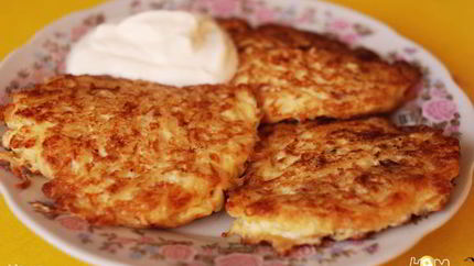 Сырные оладьи из вермишели