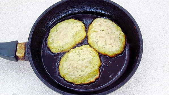 заварные картофельные оладьи