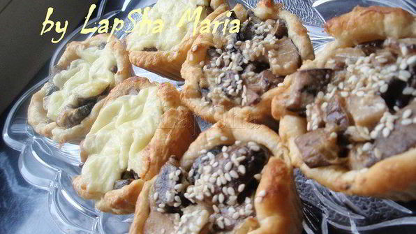 открытые слойки с подосиновиками