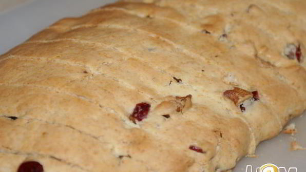 бискотти с вяленой клюквой и орехами кешью