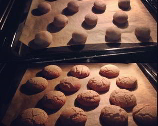 Хрустящее имбирное печенье