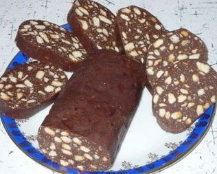 Колбаска из печенья и сгущенки