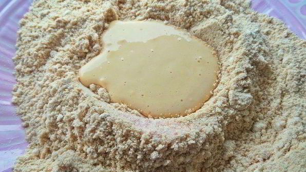 кунжутное печенье на жареной муке