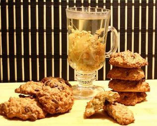 Овсяное печенье с клюквой и шоколадом