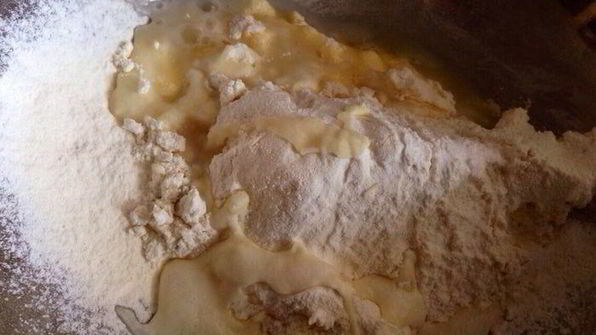 овсяное печенье с шоколадными каплями и орехами