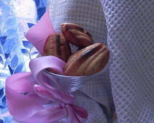 Постное печенье Мадлен с апельсинами и фисташками