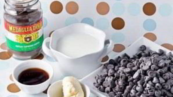 шоколадное печенье с кофейной начинкой