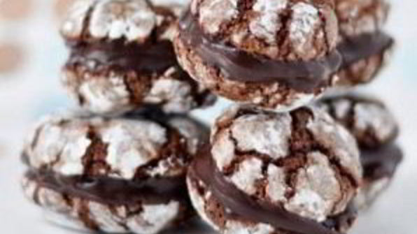 шоколадное печенье с кофейной начинкой