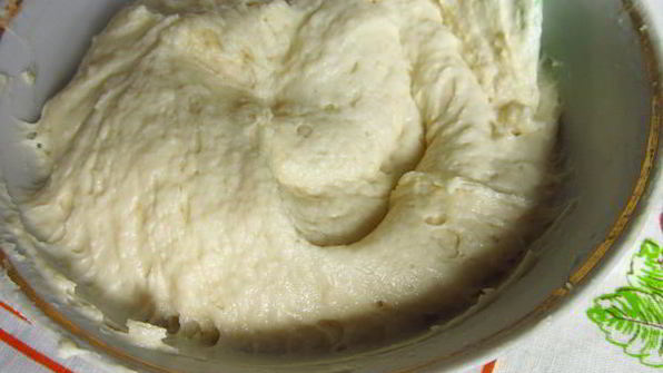 бисквитный пирог с нектарином