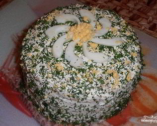 Блинный пирог с курицей, грибами и творогом