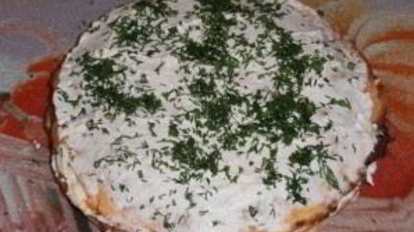 блинный пирог с курицей, грибами и творогом