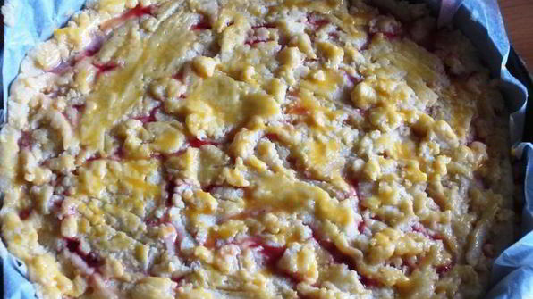 французский клубничный пирог с заварным кремом