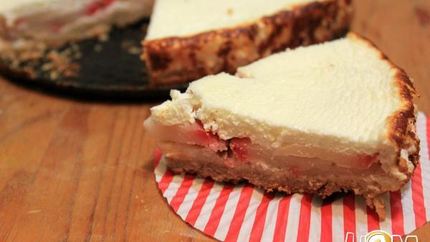 Йогуртовый пирог с яблоками