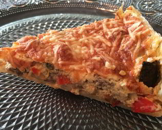 Киш с маслятами