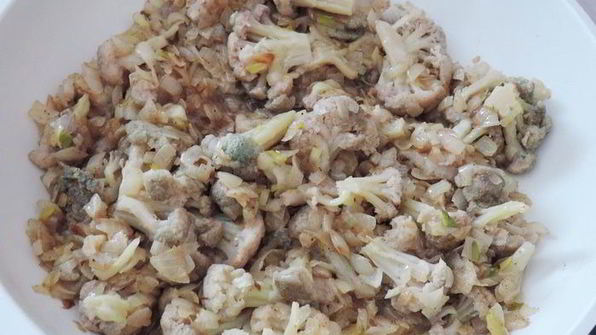 луковый пирог с цветной капустой