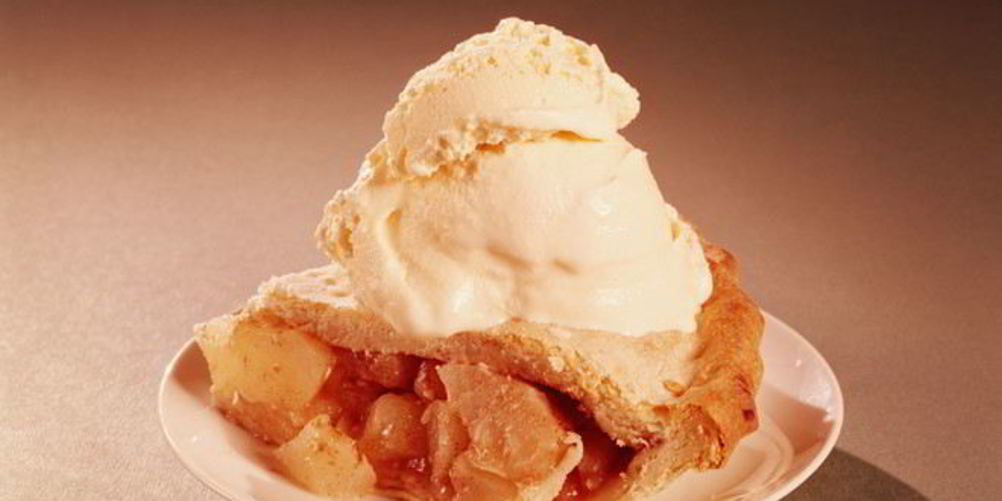 Рецепт нежного пирога с мороженым