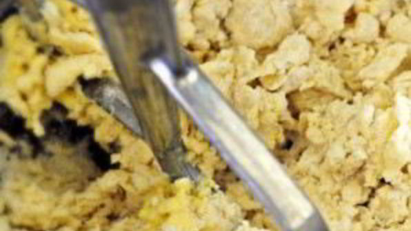 пирог с черникой и персиками по-деревенски