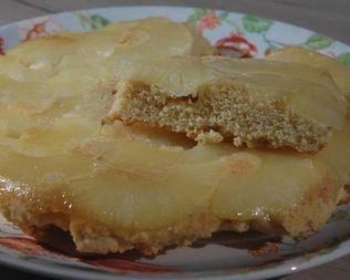 Пирог с консервированным ананасом