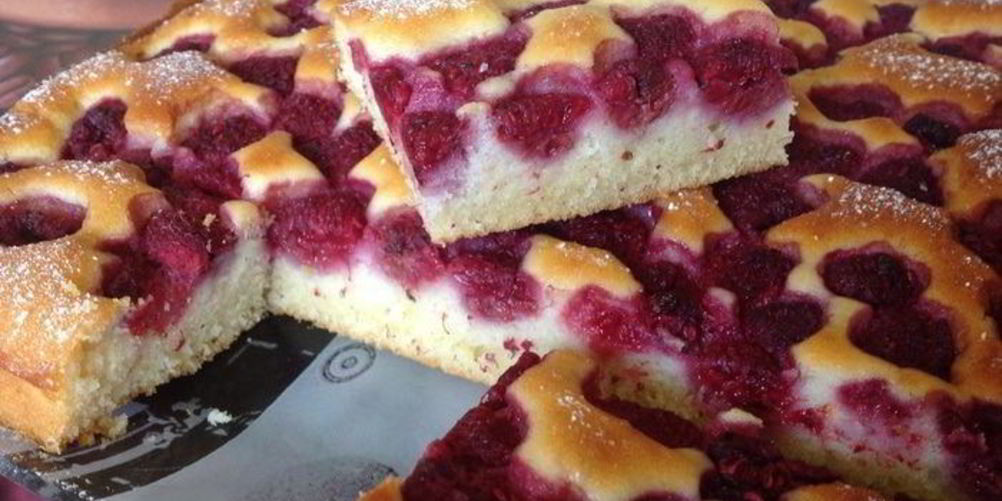 Рецепт пирога с малиной