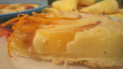 Пирог с нектаринами и ванильным кремом