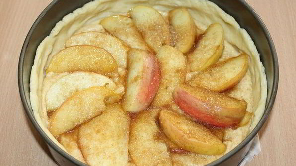 пирог с нутом и яблоками