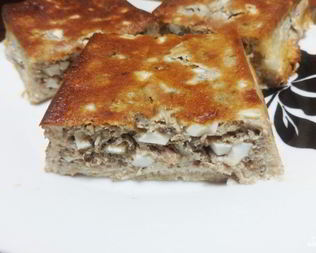 Пирог с рыбной консервой