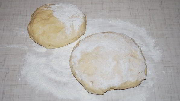 пирог с творогом, яблоками и корицей