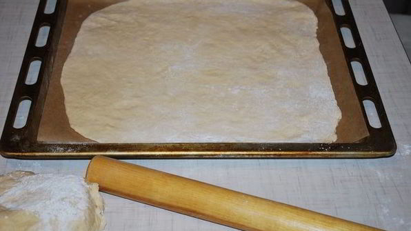 пирог с творогом, яблоками и корицей