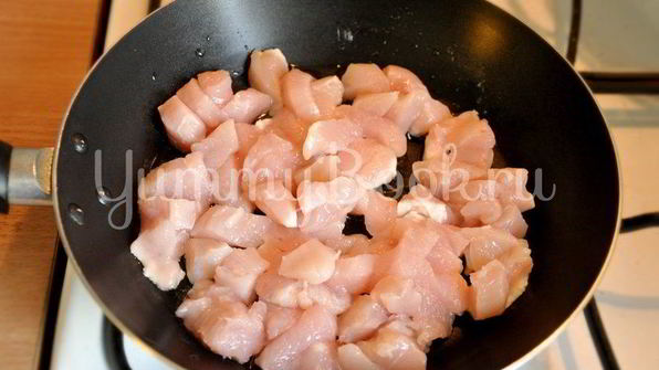 пирог с ветчиной, курицей и луком