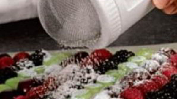 пирог ягодный полосатый