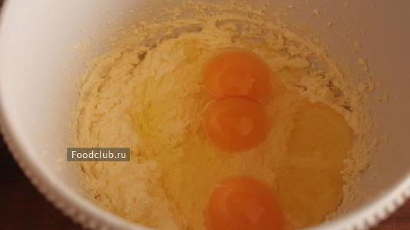 праздничный морковный пирог с ананасами и крем-чизом