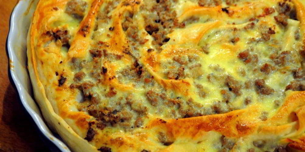 Рецепт простого пирога из лаваша с мясом