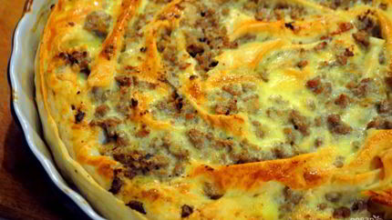 Простой пирог из лаваша с мясом