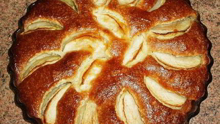 Яблочный пирог на йогурте