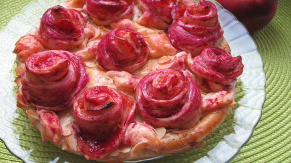 яблочный пирог слоеные розочки