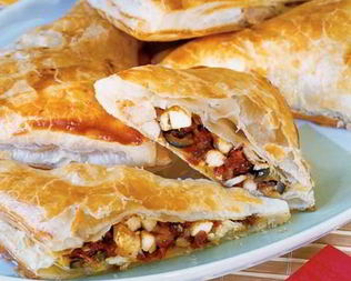 Греческие пирожки с курицей