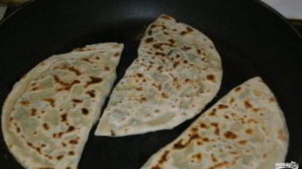 кутабы с зеленью армянские