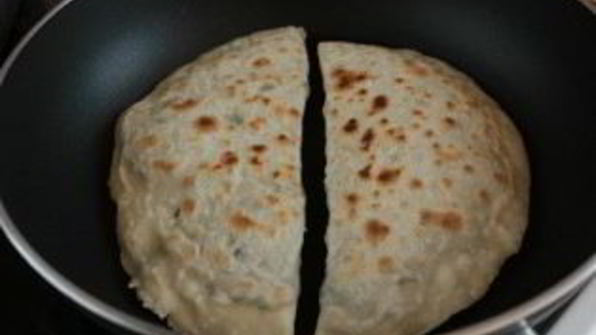 кутабы с зеленью по-азербайджански