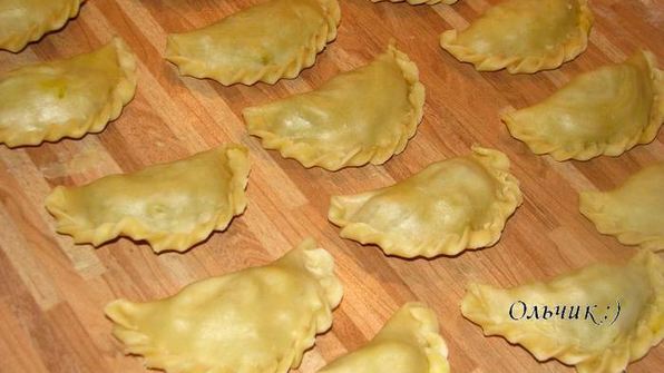 малазийские слоеные пирожки