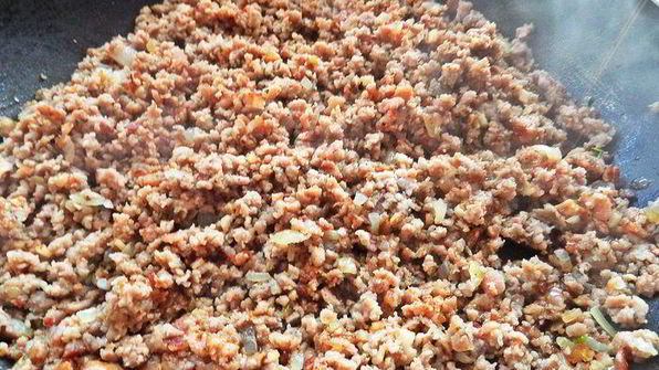 мясные пирожки из хрустящего теста