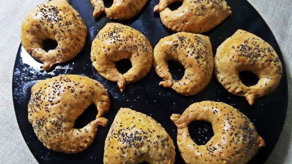мясные пирожки из хрустящего теста