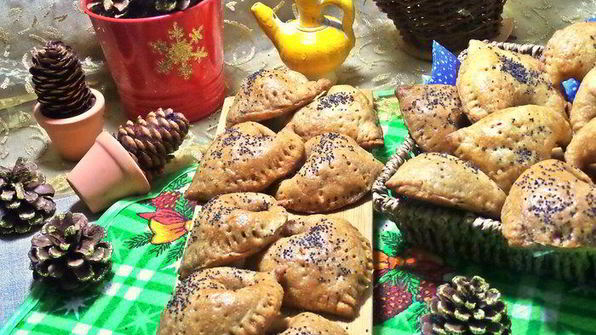 мясные пирожки из хрустящего теста