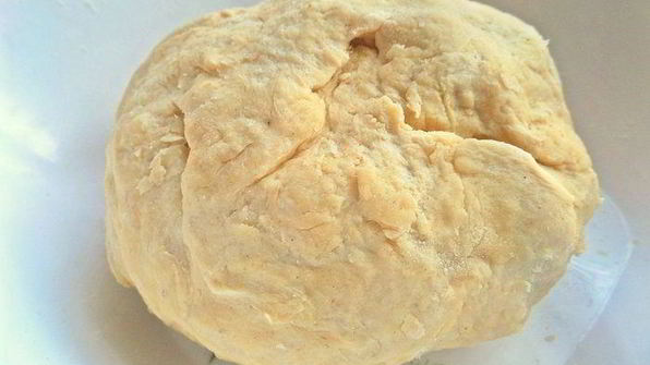 мясные пирожки из хрустящего теста