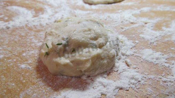 пирожки на сыворотке без дрожжей жареные с сыром